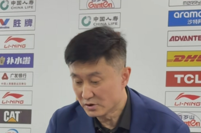 云开体育-输福建发布会！杜锋与胡明轩直指没做好季后赛准备，肯定拉科表现|广东|广东男篮|福建男篮|崔永熙|徐杰_新浪体育_新浪新闻